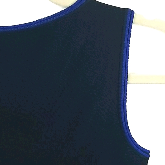 St John Sleeveless Multi Print Navy Top - Picture 6 of 11